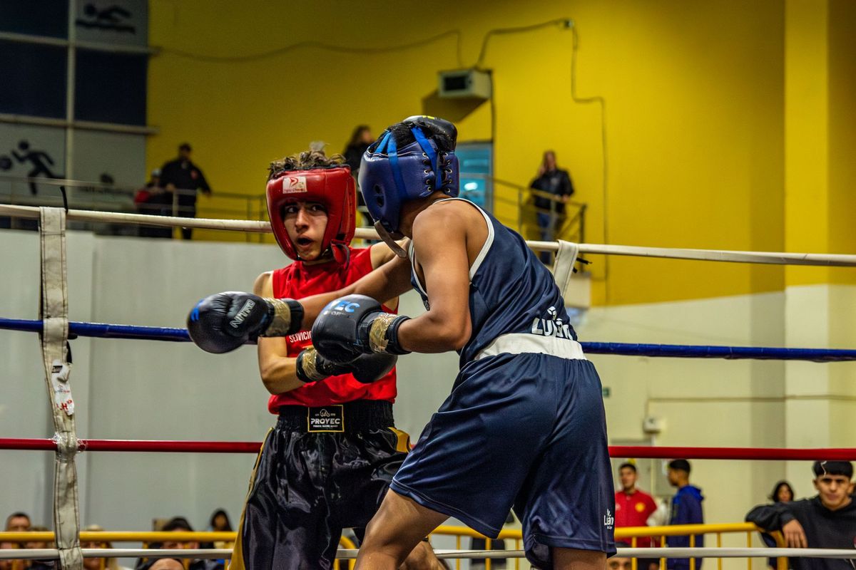 Claressa Shields vs. Kaye Scott Fight Nears