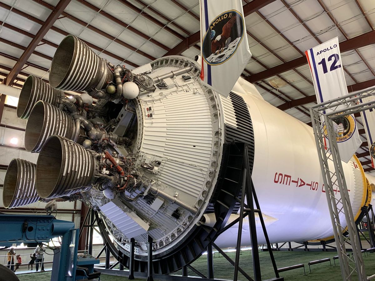 Discarded SpaceX Rocket on Collision Course with Moon