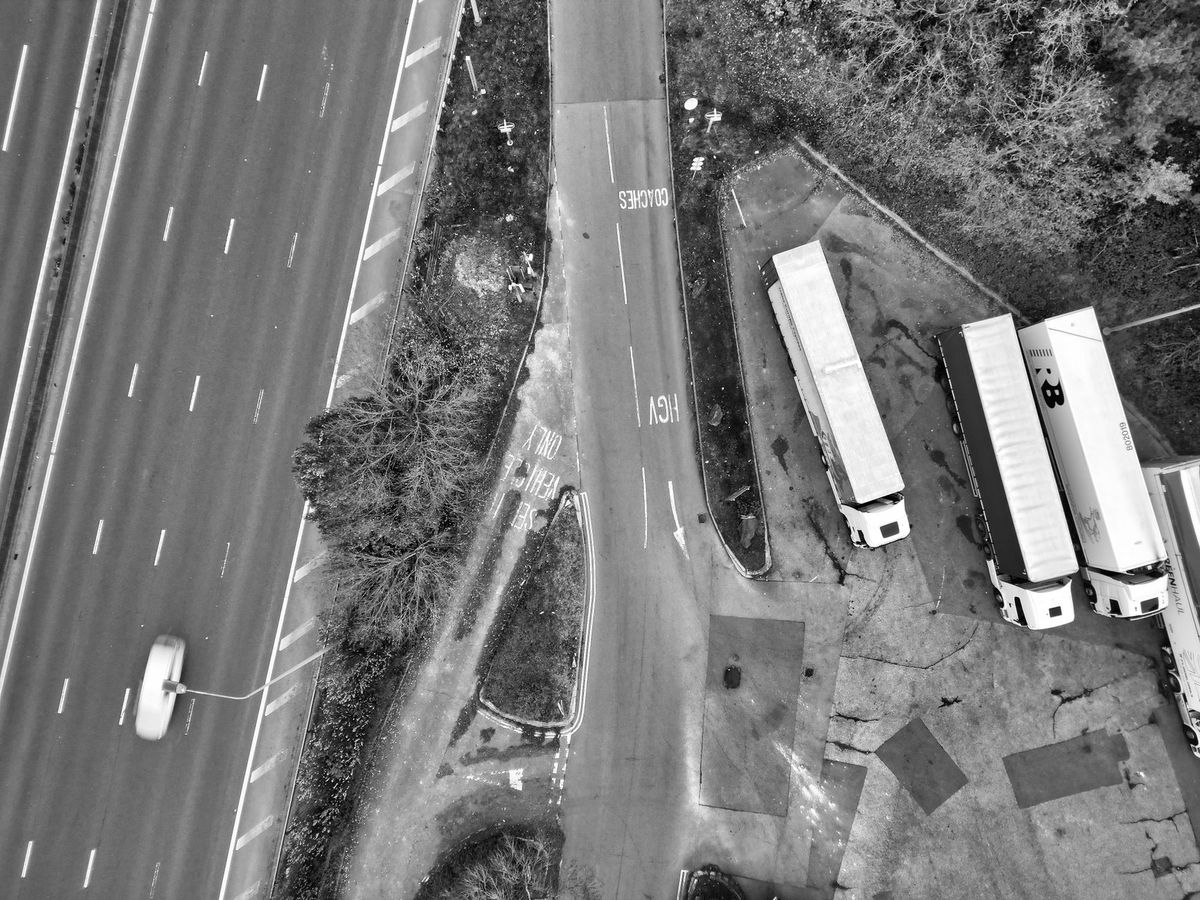 M60 Junctions 17-18 Closure: What Drivers Can Expect