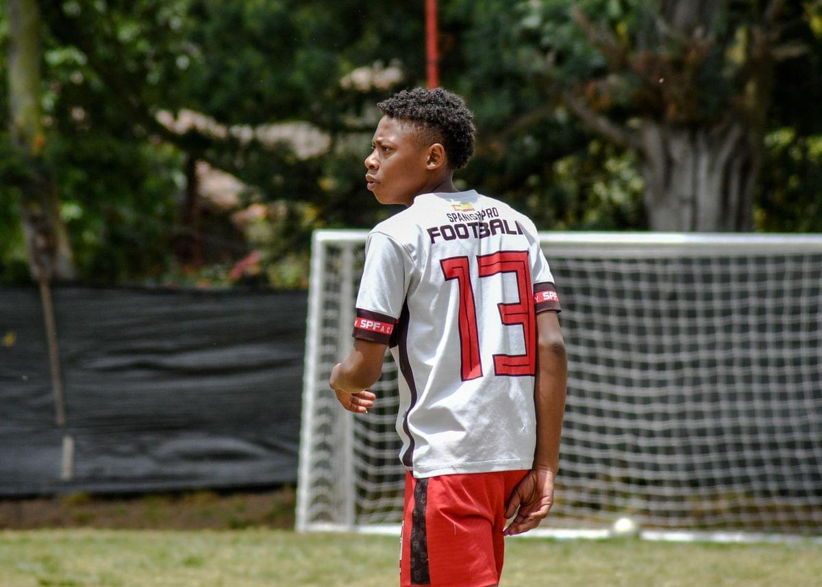 Arsenal Confirms Signing of Prospect Phoenix Blayney