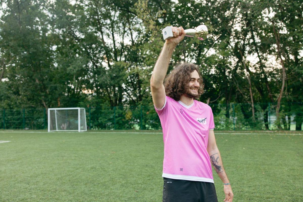 Álex Baena on Brink of Unprecedented Football Feat