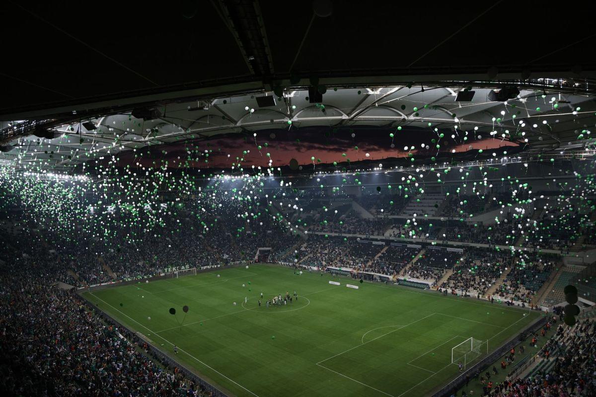 UK Broadcasters to Screen Full World Cup Half-Time Show